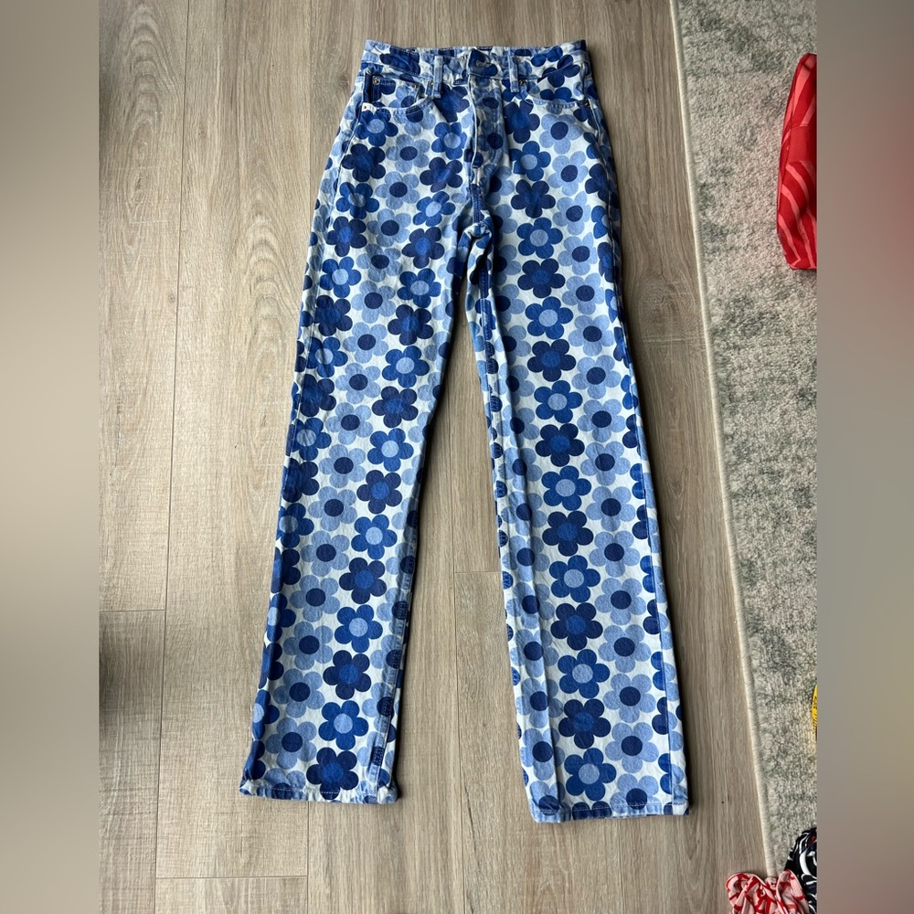 Zara flowered jeans.
